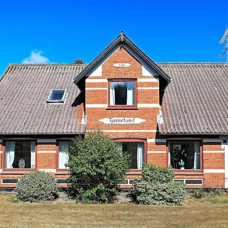 Vi Holiday home *